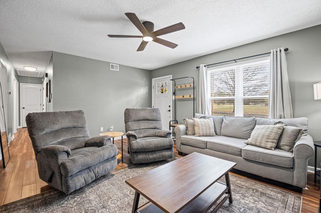 479 QUINN RD, Collierville, TN 38017