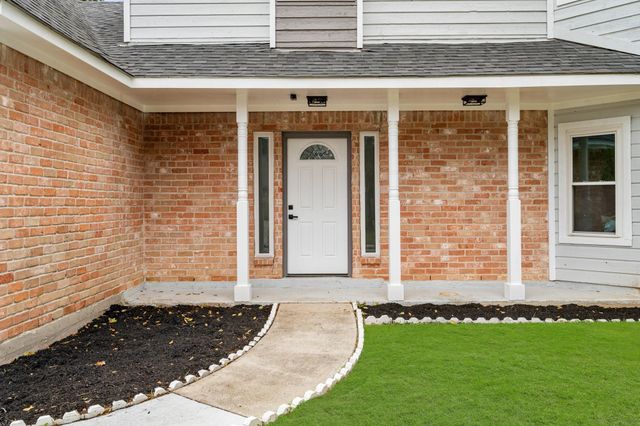 11923 Pondwood Drive, Cypress, TX 77429