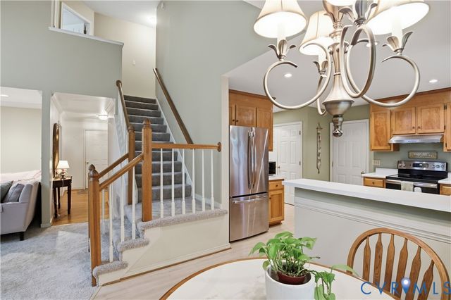 9329 Kings Charter Dr, Mechanicsville, VA 23116