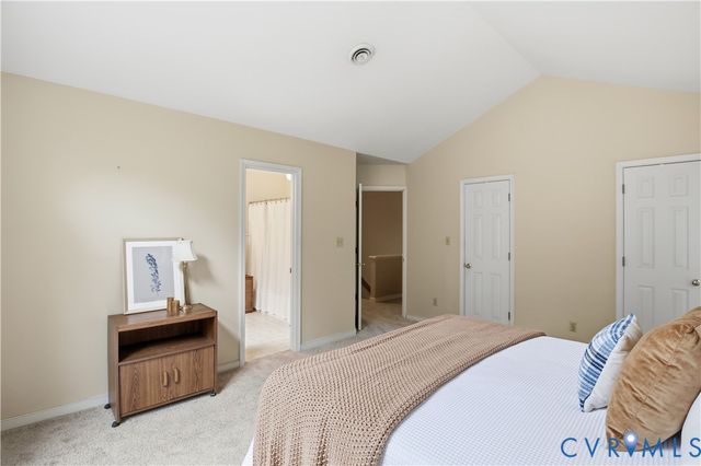 9329 Kings Charter Dr, Mechanicsville, VA 23116