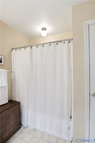9329 Kings Charter Dr, Mechanicsville, VA 23116