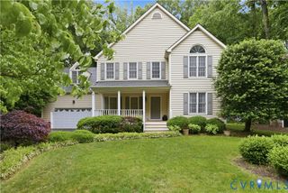 9329 Kings Charter Dr, Mechanicsville, VA 23116