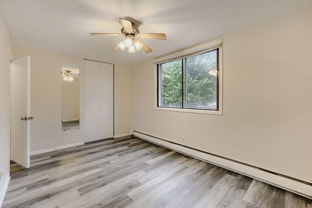 9141 Highway 55 203, Golden Valley, MN 55427