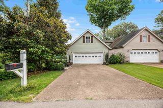 40 VANTAGE PT, Counce, TN 38326