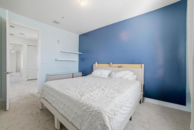 6415 NW 102nd Path 201, Miami, FL 33178