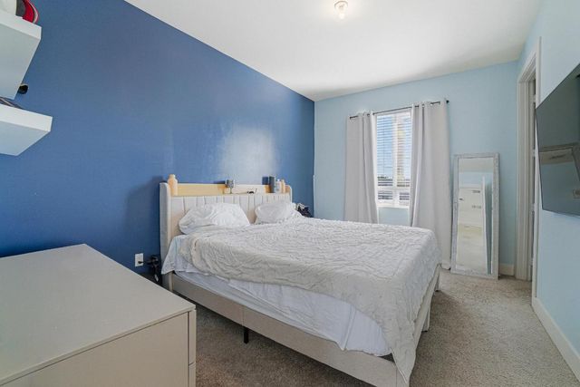 6415 NW 102nd Path 201, Miami, FL 33178