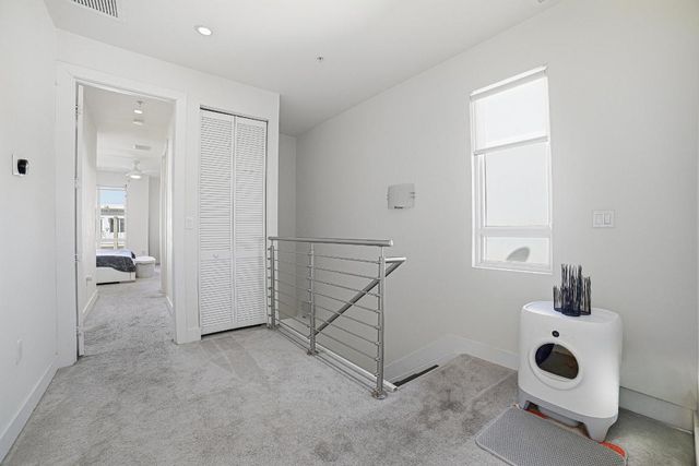 6415 NW 102nd Path 201, Miami, FL 33178