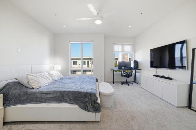 6415 NW 102nd Path 201, Miami, FL 33178