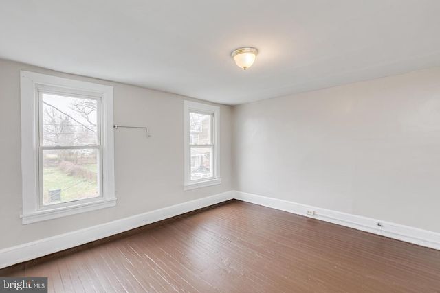 517 LINDEN AVE, Burlington, NJ 08016