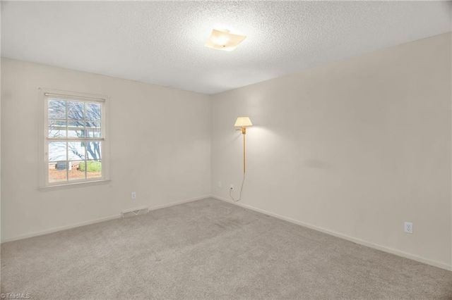 2001 Sunshine Lane, Lexington, NC 27295