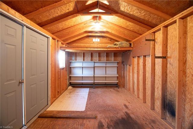 2001 Sunshine Lane, Lexington, NC 27295