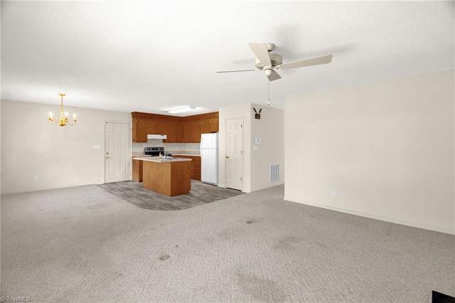 2001 Sunshine Lane, Lexington, NC 27295