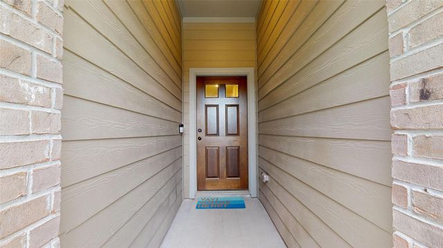 30823 Lake Spur Manor, Brookshire, TX 77423