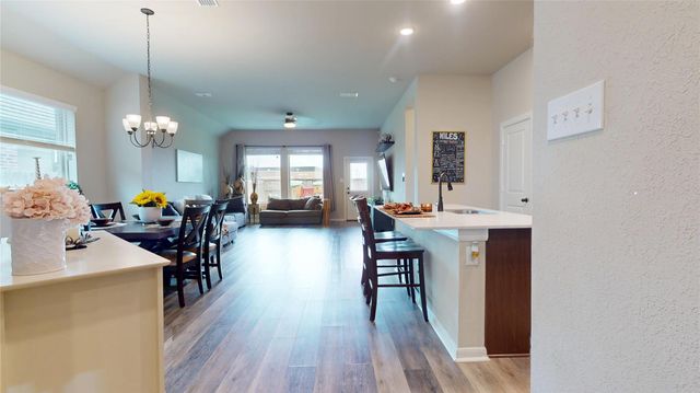 30823 Lake Spur Manor, Brookshire, TX 77423