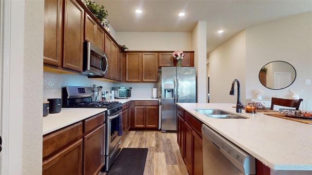 30823 Lake Spur Manor, Brookshire, TX 77423