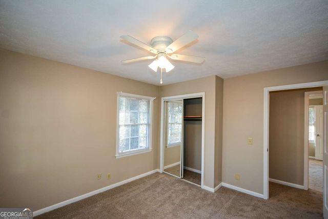 1316 White Oak Street SE, Conyers, GA 30013