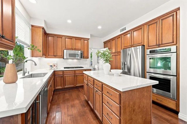 7016 Wildrose, Carlsbad, CA 92011