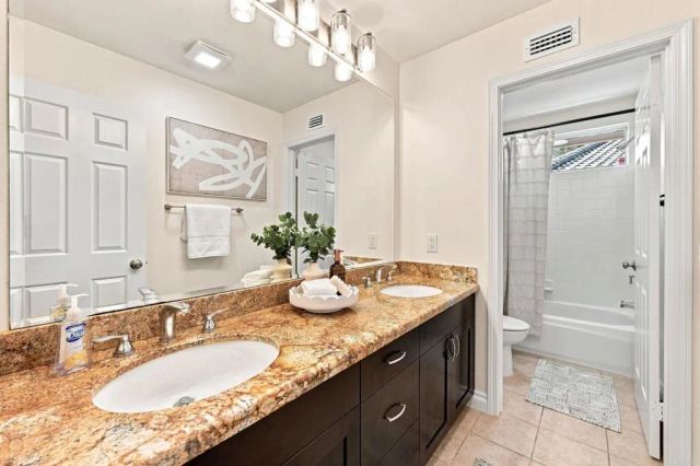 7016 Wildrose, Carlsbad, CA 92011