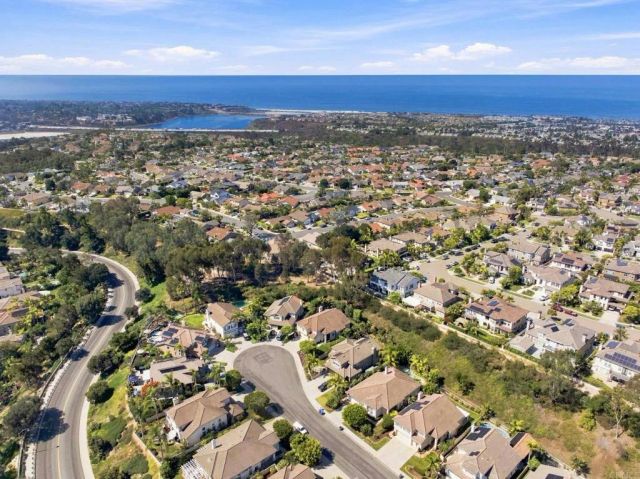 7016 Wildrose, Carlsbad, CA 92011