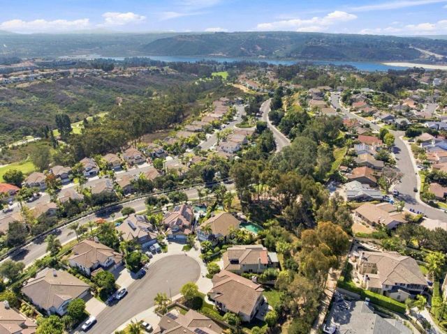 7016 Wildrose, Carlsbad, CA 92011