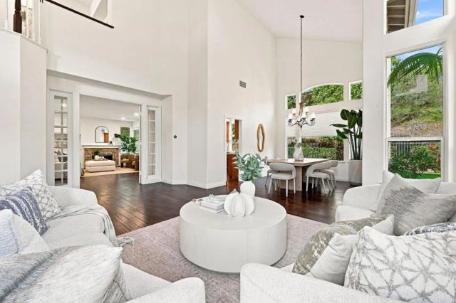 7016 Wildrose, Carlsbad, CA 92011