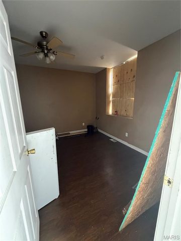 4305 Margaretta Avenue, St Louis, MO 63115