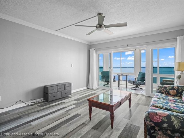 2131 Lakeview Drive 1008, Sebring, FL 33870