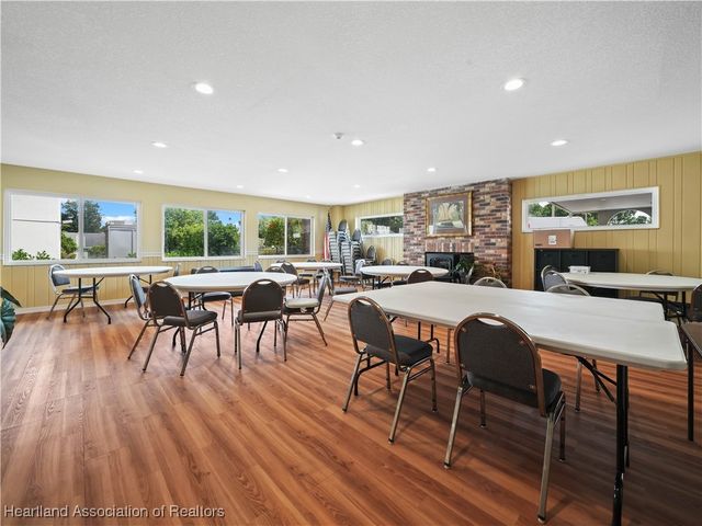 2131 Lakeview Drive 1008, Sebring, FL 33870