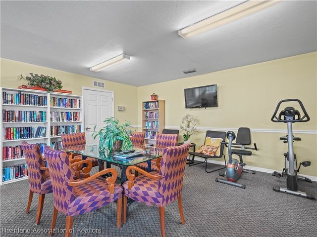 2131 Lakeview Drive 1008, Sebring, FL 33870