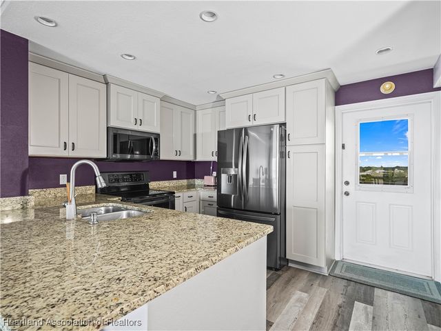 2131 Lakeview Drive 1008, Sebring, FL 33870