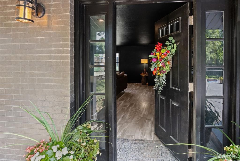 Image 20 of property listing at 1101 Walnut Street, Jerseyville, IL 62052
