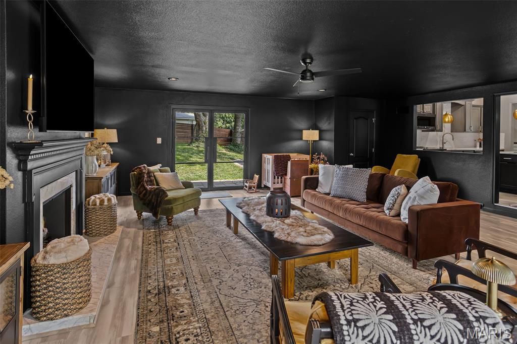 Image 25 of property listing at 1101 Walnut Street, Jerseyville, IL 62052