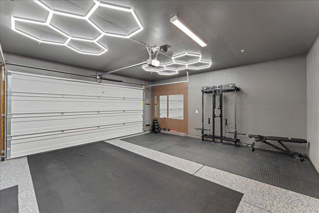 3651 McGuire Dr, Stockton, CA 95205