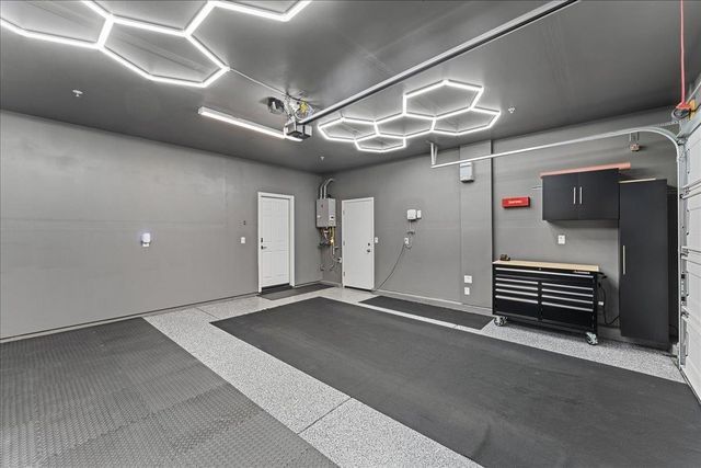 3651 McGuire Dr, Stockton, CA 95205