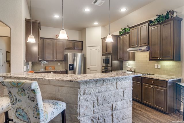 28442 Joanie Kay, San Antonio, TX 78260