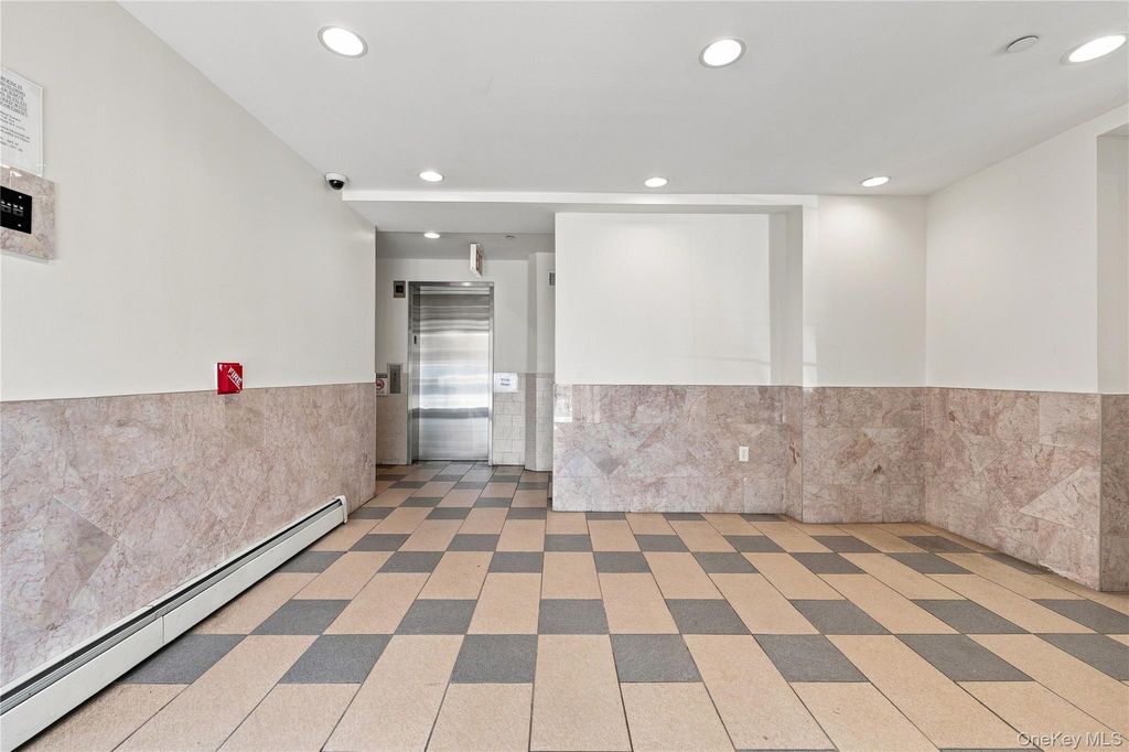 7617 46th Avenue 2C, Elmhurst, NY 11373 — photo 2