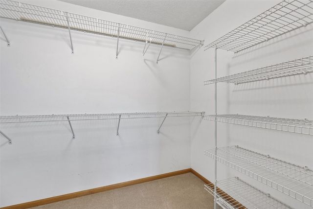 1055 74th Street NE, Cedar Rapids, IA 52402