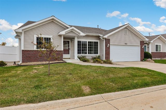 1055 74th Street NE, Cedar Rapids, IA 52402