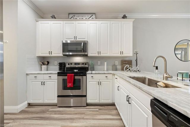 10190 Tin Maple DR # 130, Estero, FL 33928