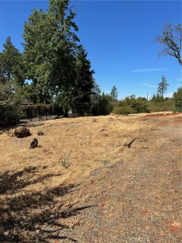 1345 Manhattan, Paradise, CA 95969