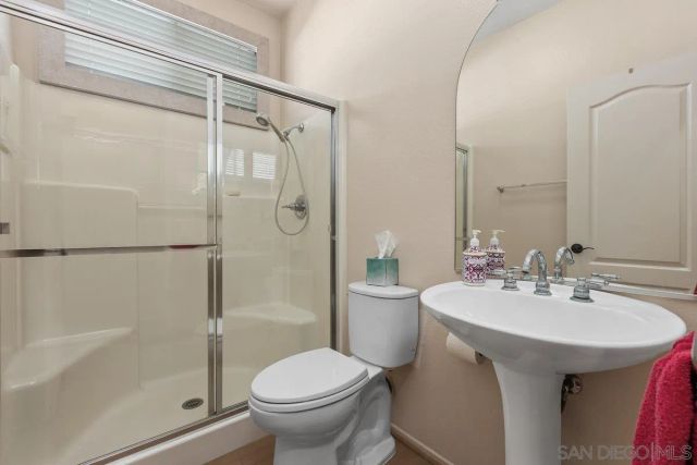 4863 Marblehead Bay Dr, Oceanside, CA 92057