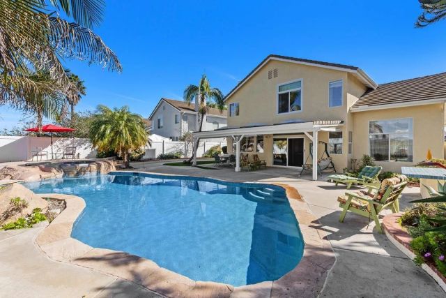 4863 Marblehead Bay Dr, Oceanside, CA 92057