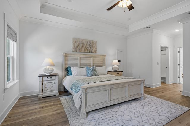 35 NW Highland Drive, Fort Walton Beach, FL 32548