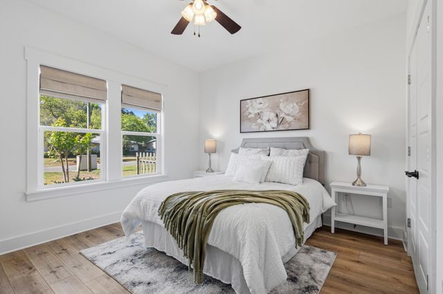 35 NW Highland Drive, Fort Walton Beach, FL 32548