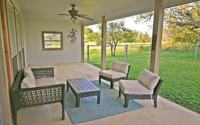 101 Stadium View DR, Marble Falls, TX 78654