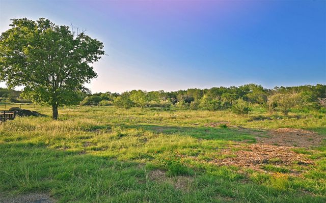 101 Stadium View DR, Marble Falls, TX 78654