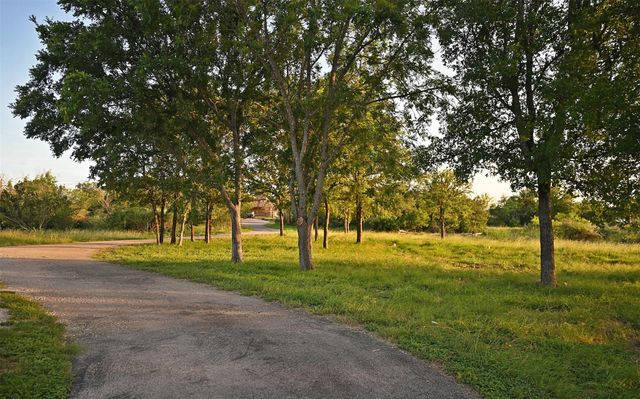 101 Stadium View DR, Marble Falls, TX 78654