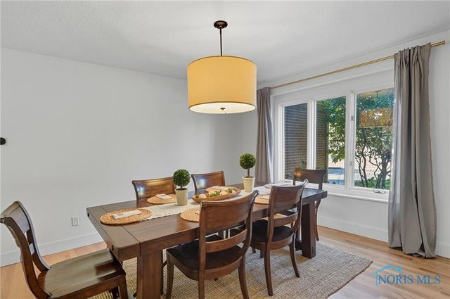 1371 Eastridge Drive, Waterville, OH 43566