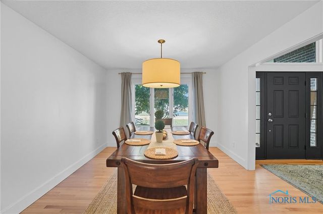 1371 Eastridge Drive, Waterville, OH 43566