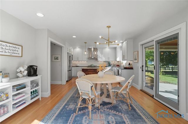 1371 Eastridge Drive, Waterville, OH 43566